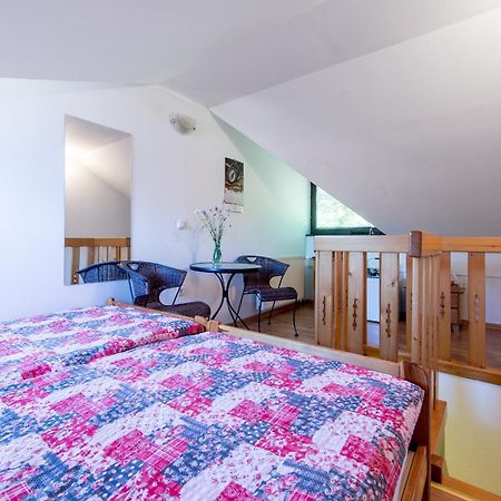 Apartments Jaka Доленьське-Топлице Номер фото