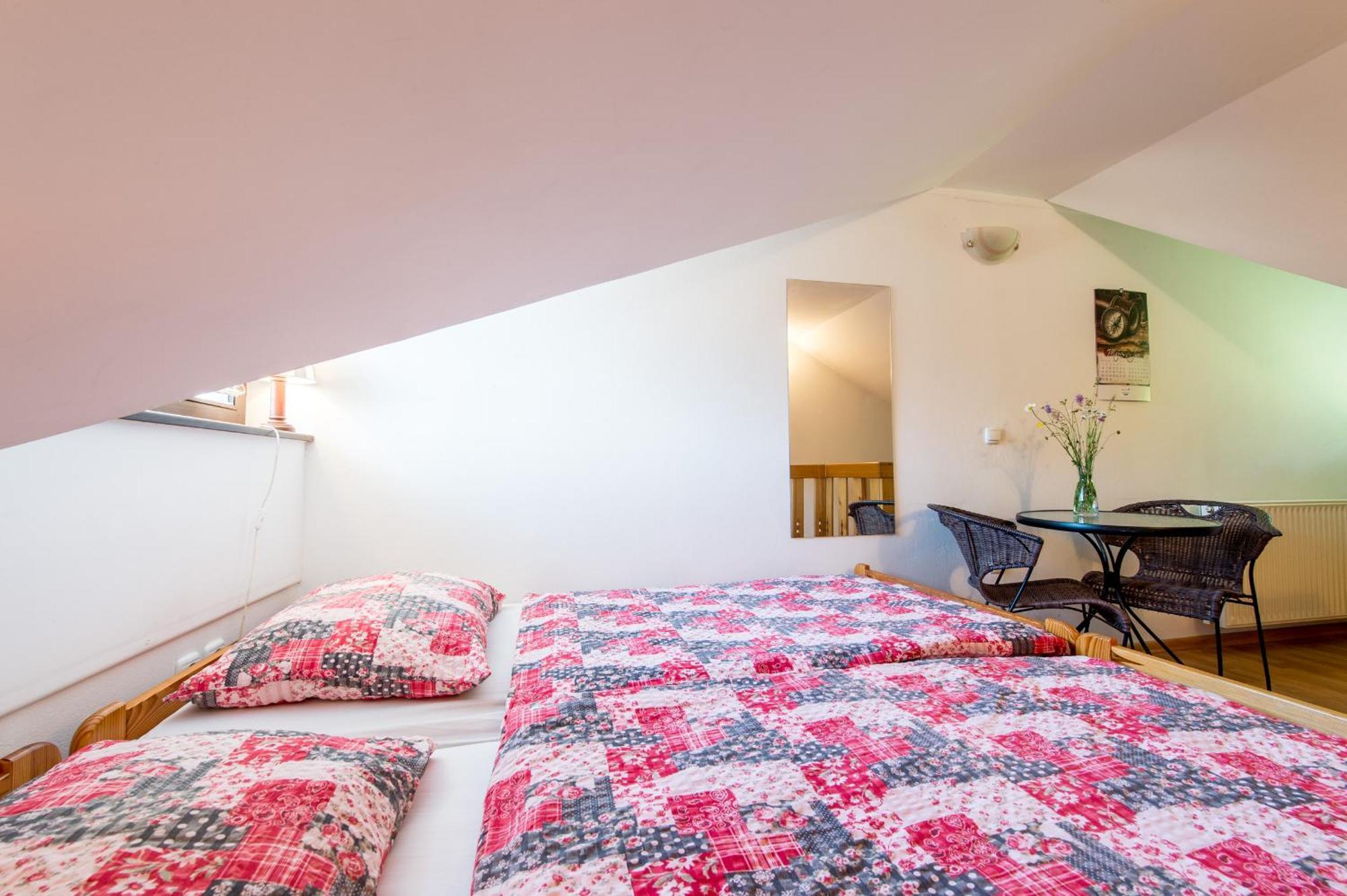 Apartments Jaka Доленьське-Топлице Номер фото
